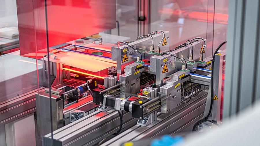 EpiNex wafer detachment from the reusable seed wafer