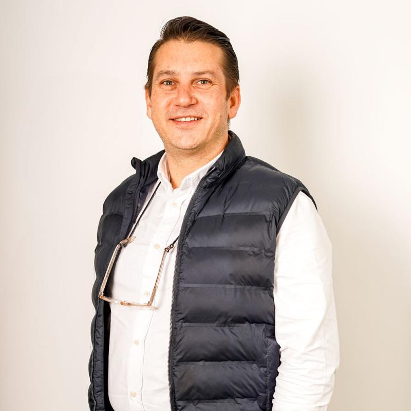 Hilmi Eker